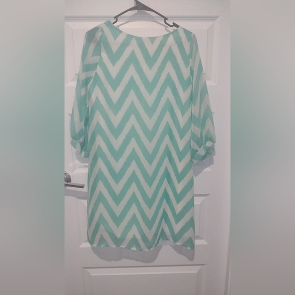 Long sleeve dress - Picture 6 of 6